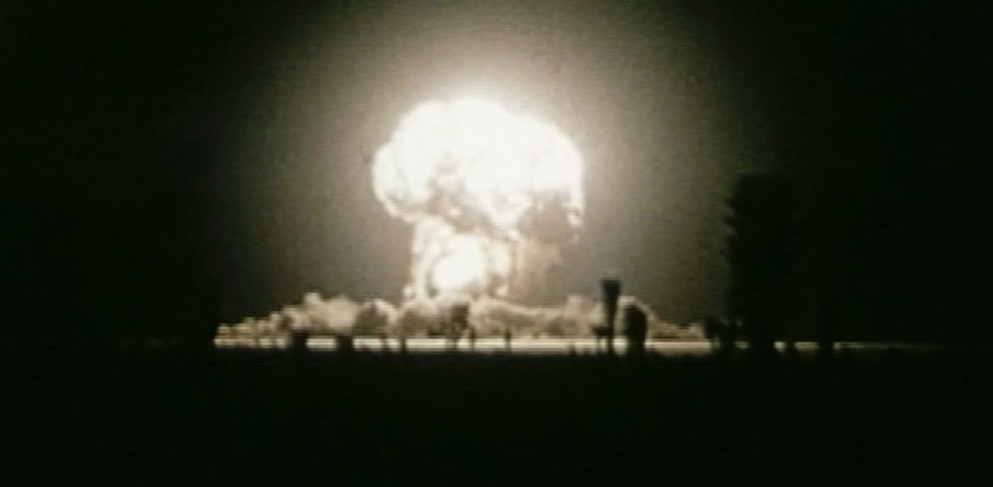 Still from Diam & Dengarkan