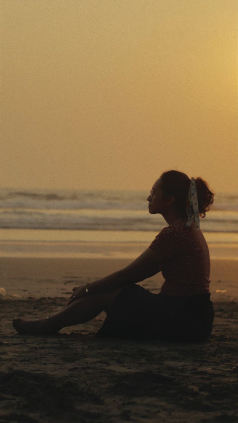 Still from Terpejam untuk Melihat